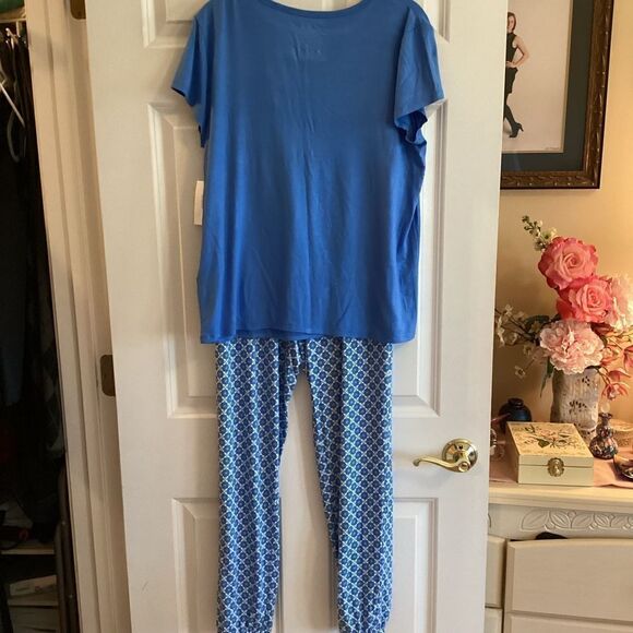 NWT. Jenni Brand Women’s 2 PC Pajama Set Size Medium in Blue and White - Picture 2 of 14